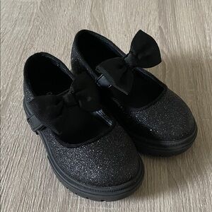 Cat & Jack Glittery Black Dress Shoes with Bow